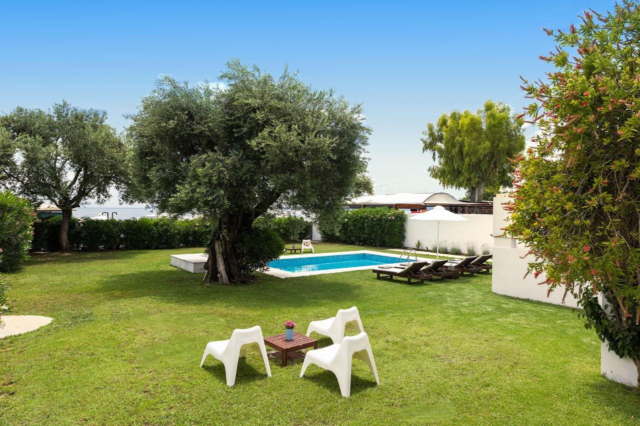 Villa Piedra Del Mar Beachfront By Villa2Be Barbati Buitenkant foto